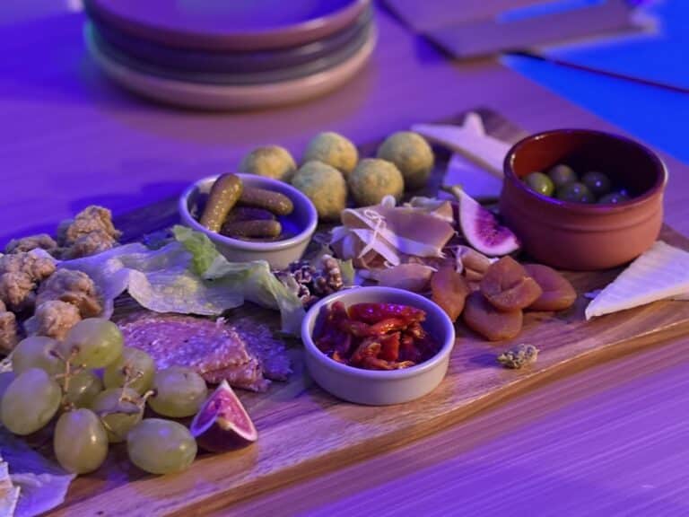 426C9AED-1160-44C3-A6D6-6D5297E45709